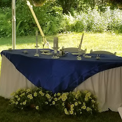 request-a-chef_table-under-tent